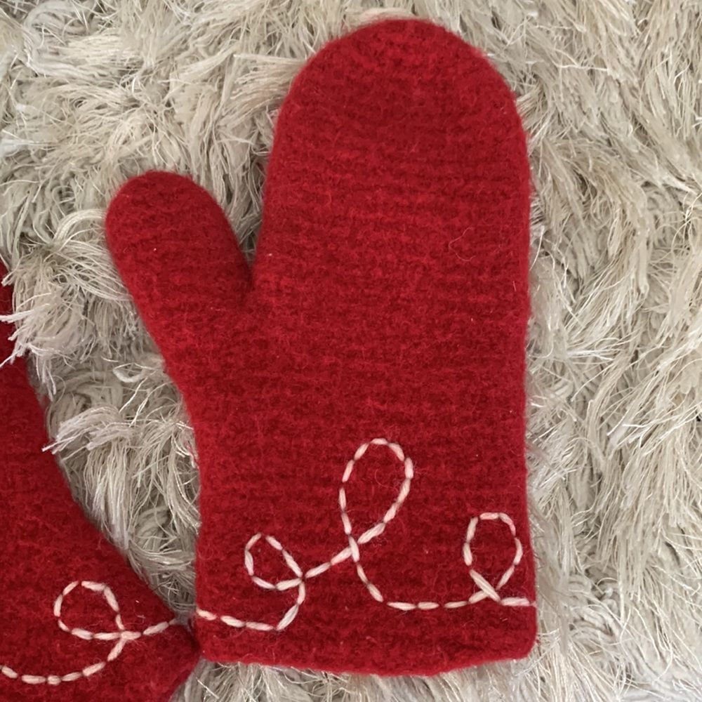 Handmade Red Felted Wool Mittens - Picture 3 of 17